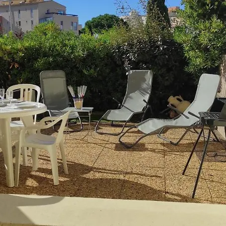 Confortable Grande Terrasse Piscine Parking Clim 阿格德